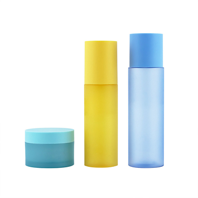 L'imballaggio cosmetico ecologico mette il vestito del barattolo di crema per la cura del viso da 155 ml