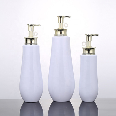 750 ml di plastica bianca pompa per lozione bottiglia quadrata shampoo capelli e balsamo