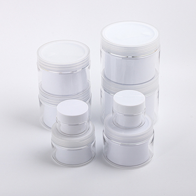 I barattoli della parete affrontano il cosmetico del barattolo della crema della plastica di trucco delle lozioni di cura di pelle dei capelli della mano