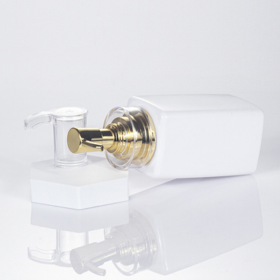 Bottiglie senz'aria glassate della pompa della lozione, erogatore cosmetico della pompa del coperchio dell'oro