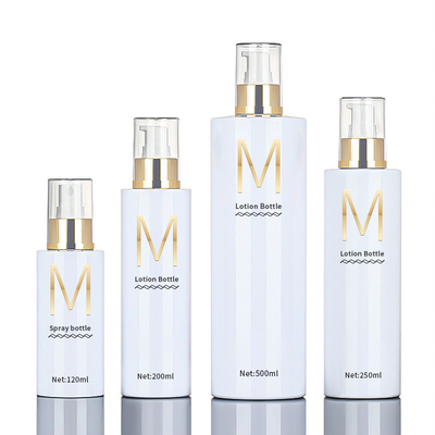 Bottiglia continua d'imballaggio dello spruzzo della cima 250ml dell'oro dell'hotel 500ml della stanza del contenitore dei capelli dell'alcool cosmetico di plastica bianco della foschia