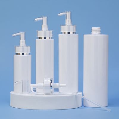 La doccia vuota rotonda bianca di lusso del balsamo di 250ml 500ml gelifica la bottiglia dello sciampo dell'HDPE dell'oro dell'imballaggio di plastica