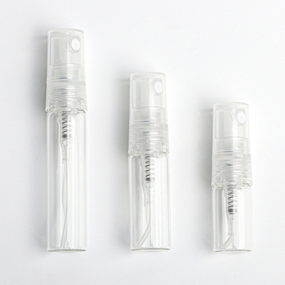 Lo spruzzo di plastica dello spruzzo di viaggio della radura cosmetica della bottiglia 5ML imbottiglia riciclabile