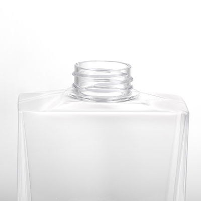 L'irregolare riutilizzabile della bottiglia della pompa della lozione di 16 Oz modella la plastica senz'aria dell'ANIMALE DOMESTICO