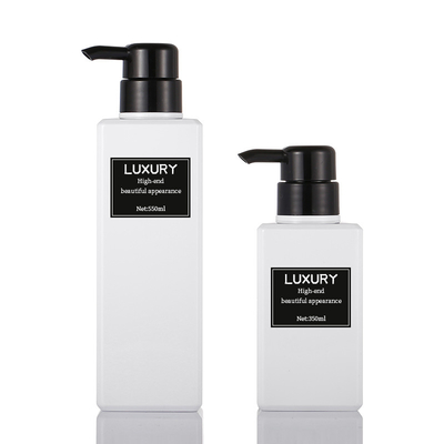 Il quadrato cosmetico vuoto della bottiglia 200ml della lozione modella la larghezza di 61mm con la pompa di 42mm